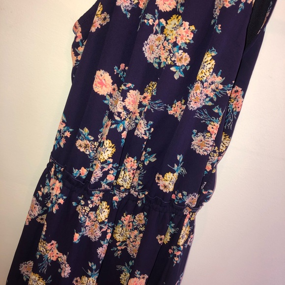 Xs dress - Picture 2 of 4